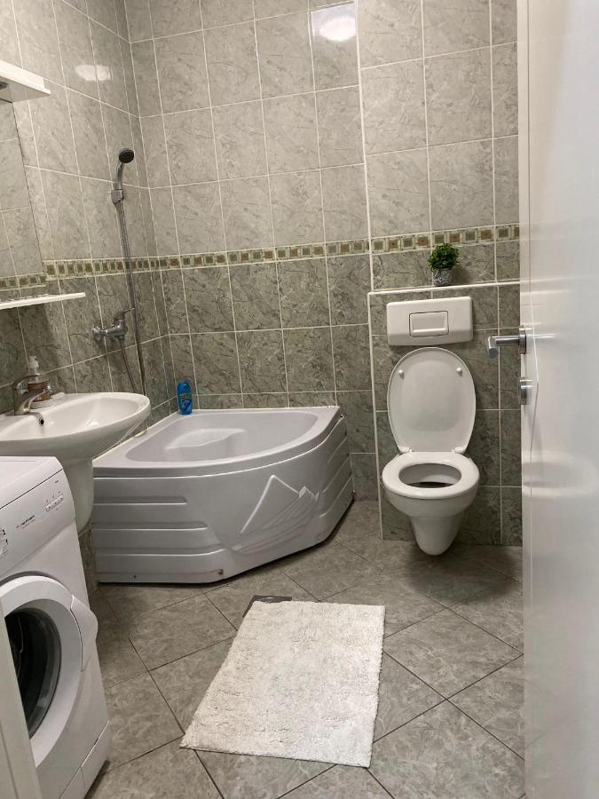 Apartman Ns Dan Centar Новий Сад Екстер'єр фото